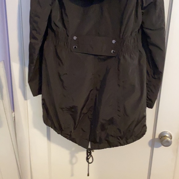 Laundry Jacket - Picture 8 of 10